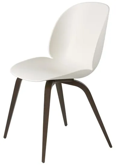 GUBI Beetle Dining Chair Wooden Base Smoked Oak Matt/Alabaster White